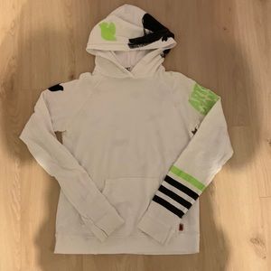 Free city distressed sweatshirt